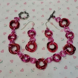 "PRICE DROP"! Bracelet & Earring Set!